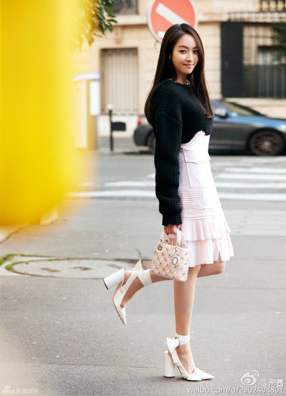 gu thoi trang sao Hoa ngu anh 8