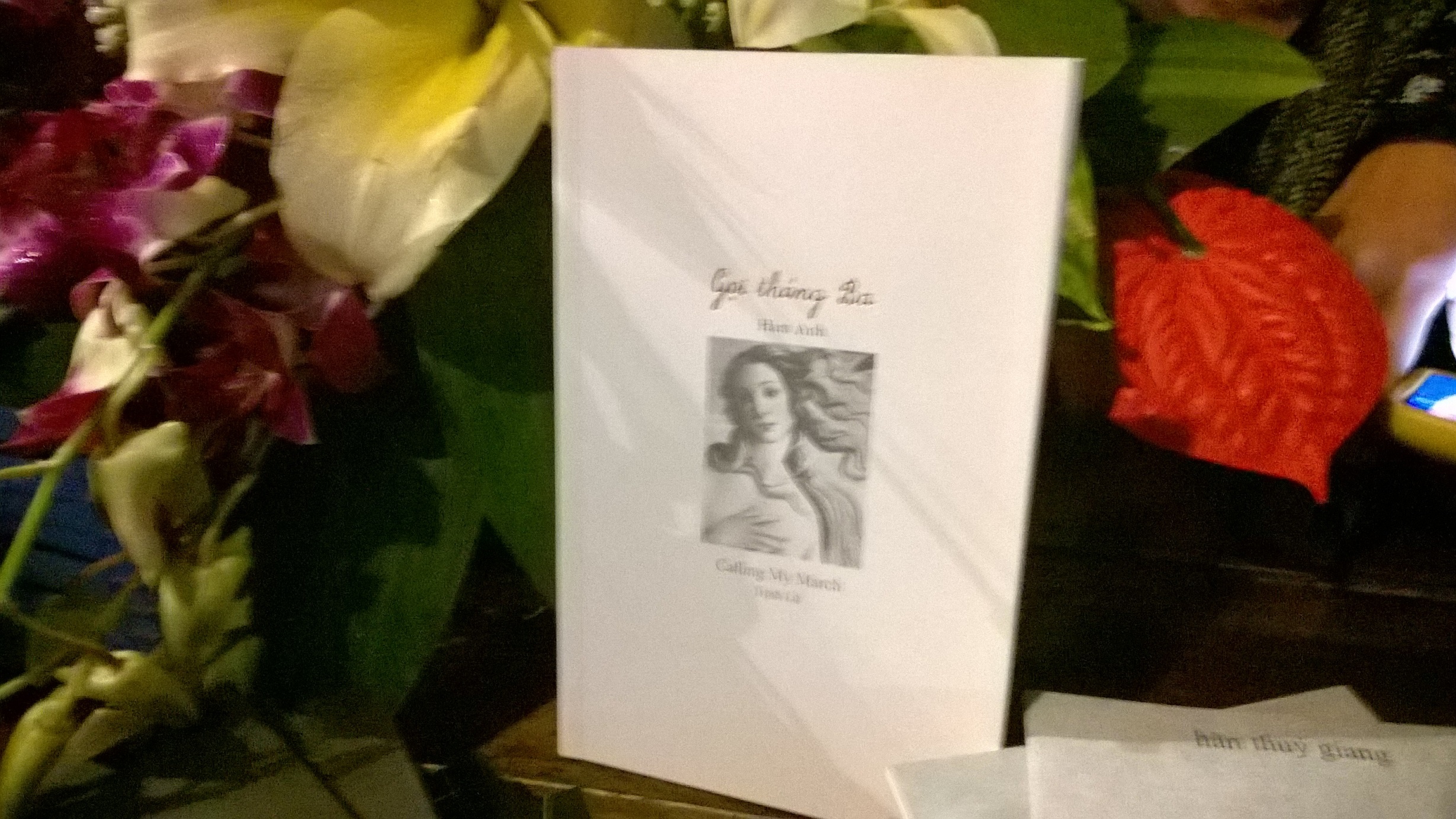 Ham Anh 'Goi thang Ba' trong tinh lang, an nhien hinh anh