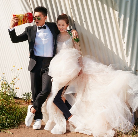 Dam cuoi sao Hoa ngu anh 1