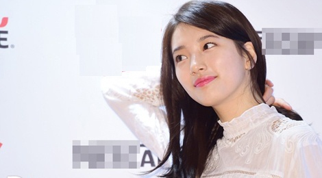 Suzy khoe lan da cang bong o su kien hinh anh