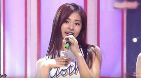 JYP xin loi vi trang phuc khiem nha cua Tu Du hinh anh