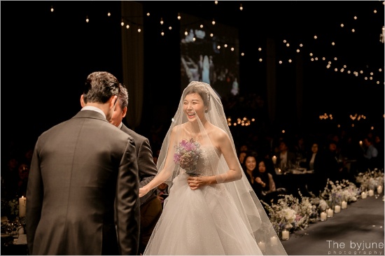 Dam cuoi sao Han anh 2