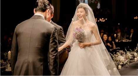 Kim Ha Neul rang ro trong ngay cuoi hinh anh