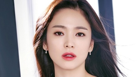 Song Hye Kyo khoi kien khi bi don la gai bao hinh anh
