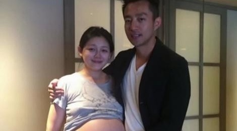 Dai S khoe bung bau 6 thang hinh anh