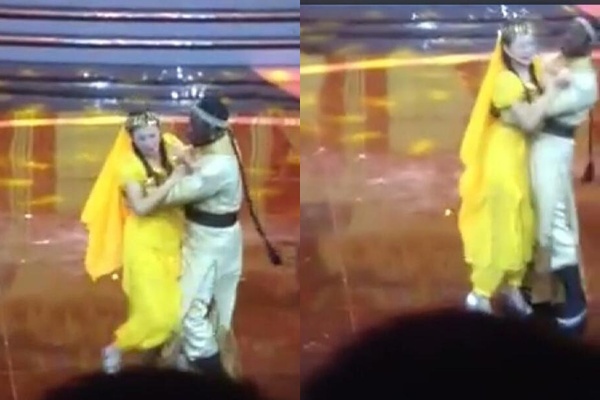 Trương Vũ Kỳ bị sàm sỡ ảnh 1 Truong Vu Ky bi sam so anh 1