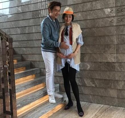 Vo Tran Hao Dan sinh con thu tu anh 2