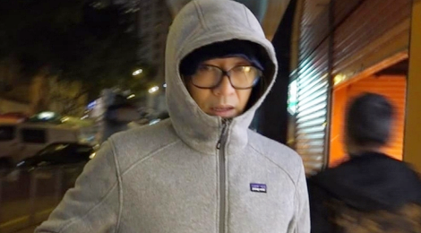 Chau Tinh Tri ne tranh mon no 26 nam khong tra hinh anh