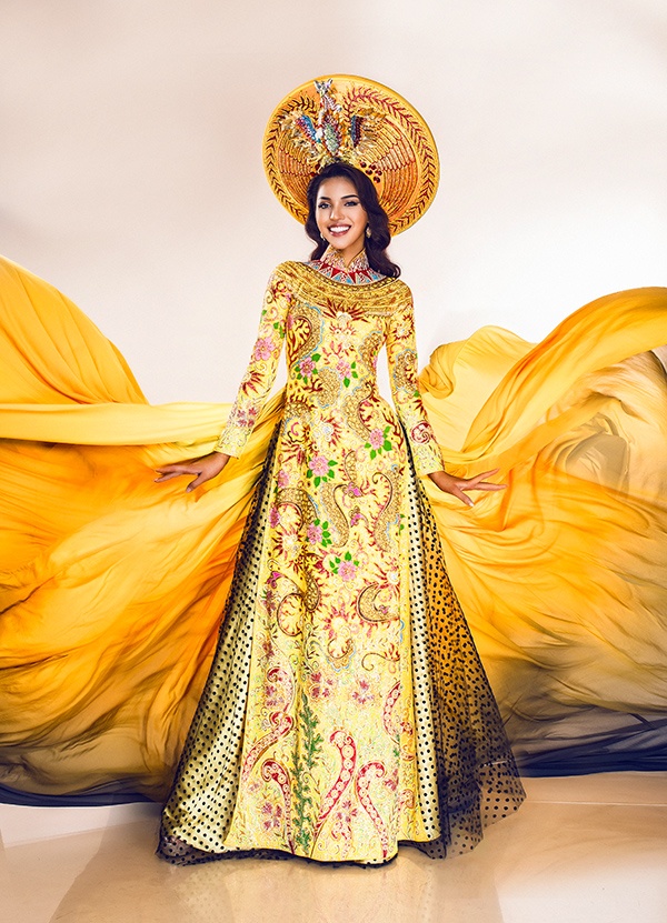 Kha Trang thi Miss Universe Eco anh 7