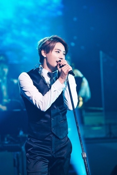 Kim Junsu hát nhạc phim Hậu duệ mặt trời ảnh 1 Kim Junsu hat nhac phim Hau due mat troi anh 1