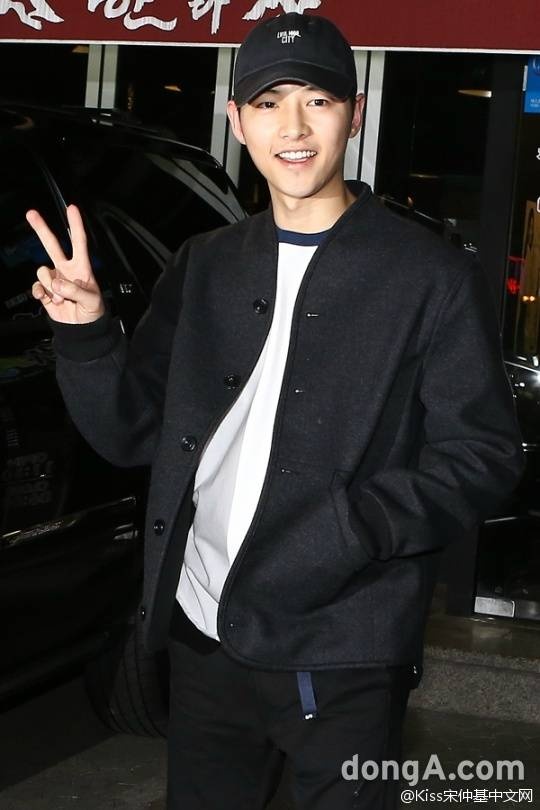 Hậu duệ mặt trời ảnh 4 Hau due mat troi anh 4