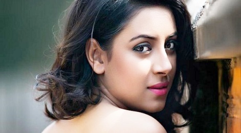 Sao 'Co dau 8 tuoi' tung 2 lan tu tu va nghi van mang thai hinh anh