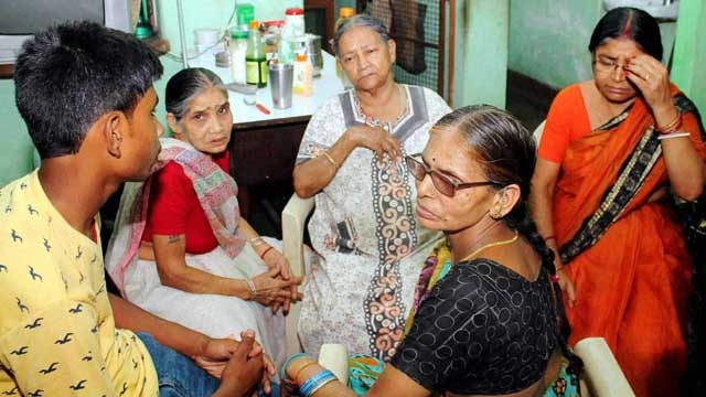 Anandi co dau 8 tuoi tu tu anh 3