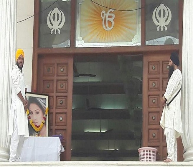 Anandi co dau 8 tuoi tu tu anh 1