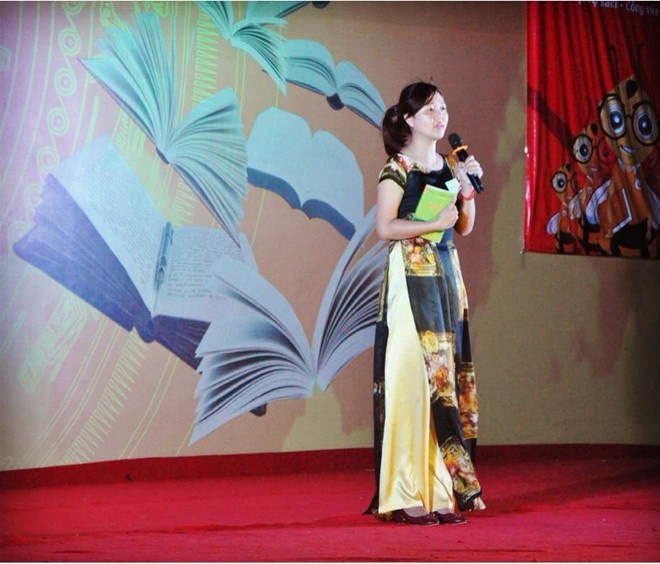 Toi doc sach 2016 dot sach suoi am anh 2