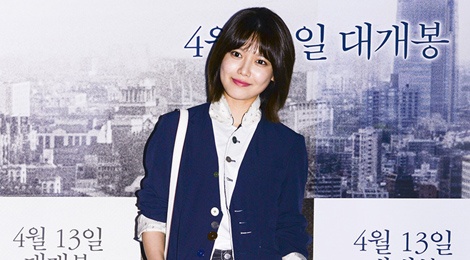 Hai nguoi dep SNSD mac kem xinh o su kien hinh anh