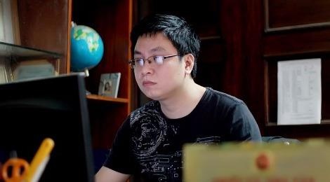 Nguyen Dinh Tu: 'Tap tan van khong dai dien cho van hoc tre' hinh anh