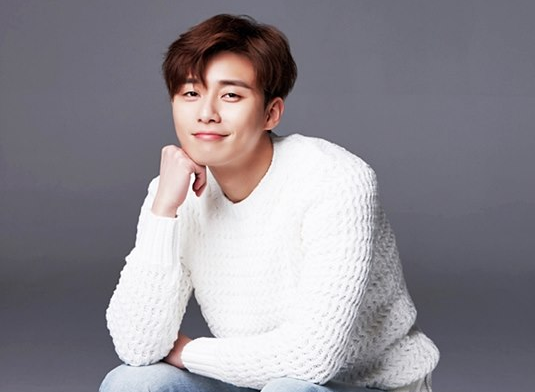Mỹ nam ‘She Was Pretty’ bị thương  ảnh 1 My nam ‘She Was Pretty’ bi thuong anh 1