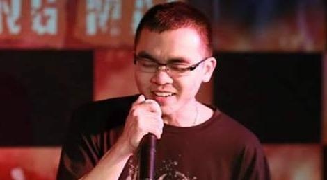 Gioi tre Viet tuong nho Tran Lap o Paris hinh anh