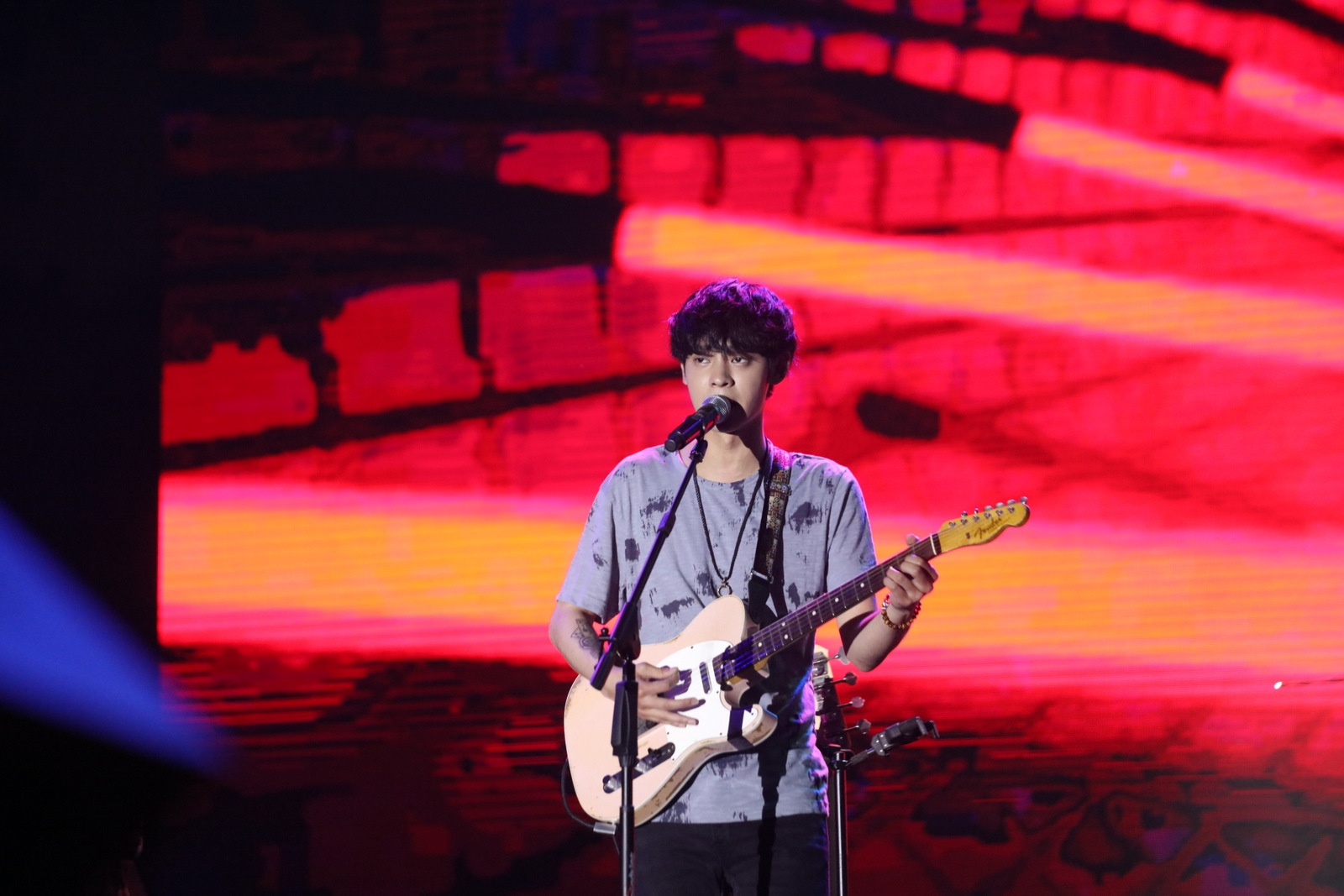 Tuan Hung song ca voi YJB anh 4