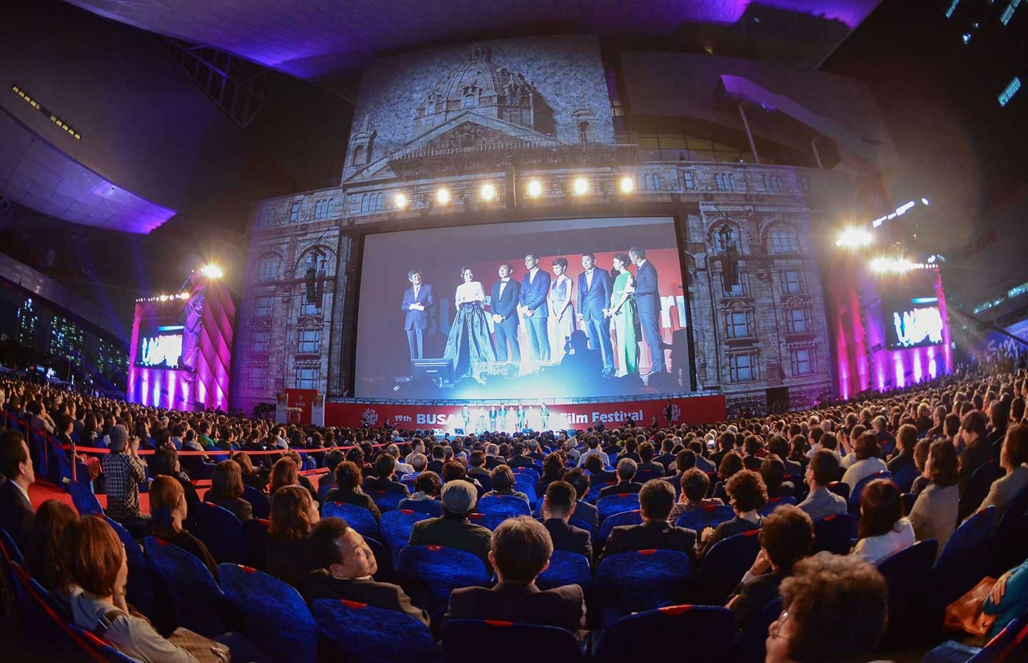 Busan vỡ kế hoạch ảnh 2 Busan vo ke hoach anh 2