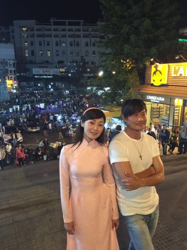 Sao TVB tai Viet Nam anh 2