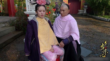 Hau truong phim co trang anh 17