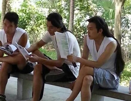 Hau truong phim co trang anh 9