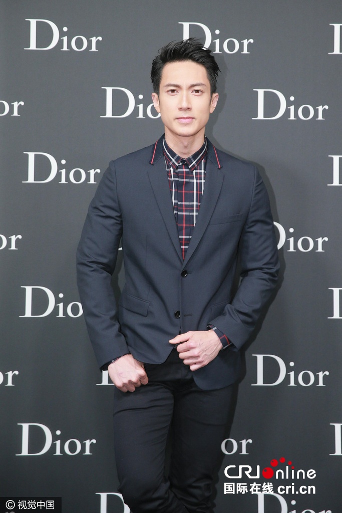 Song Joong Ki dự sự kiện thời trang ảnh 5 Song Joong Ki du su kien thoi trang anh 5