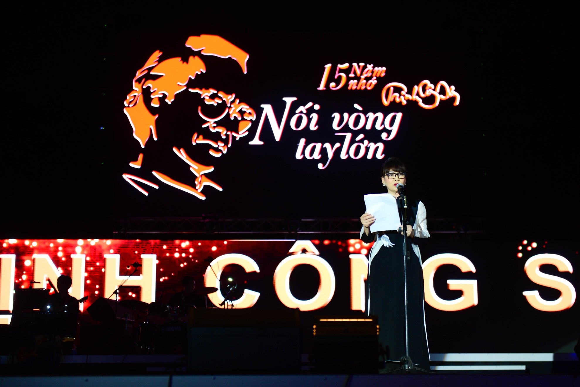 dem nhac tuong nho Trinh Cong Son anh 1