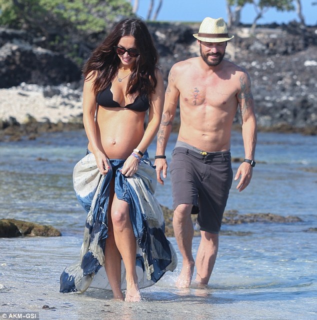 Megan Fox hàn gắn với chồng ảnh 5 Megan Fox han gan voi chong anh 5