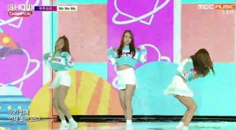 Loat ca si Han truot nga vi san khau dam nuoc hinh anh