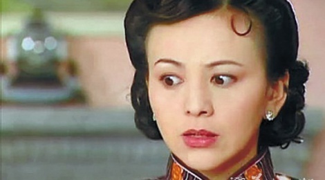 Ac nu 'Tan dong song ly biet' chi song vi con sau ly hon hinh anh