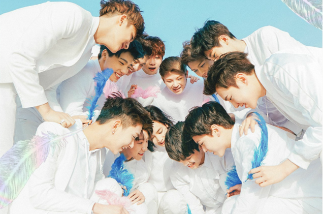 Seventeen chung to vi the nam than voi album dau tay hinh anh