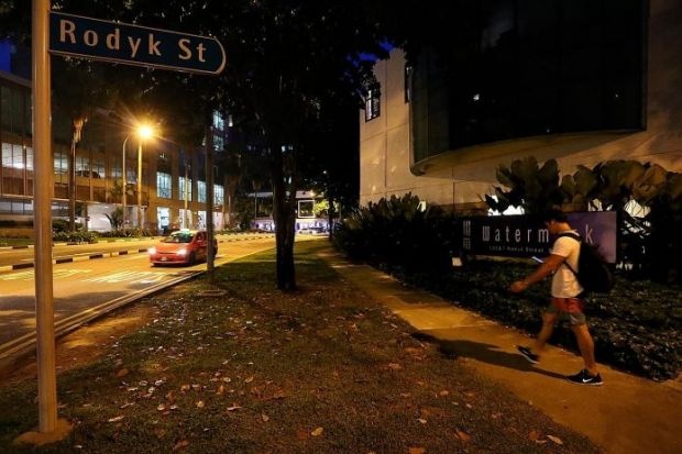 cưỡng hiếp, nghệ sĩ Trung Quốc ảnh 1 cuong hiep, nghe si Trung Quoc anh 1