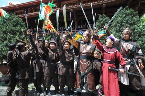 Trang phục phim cổ trang Việt ảnh 6 Trang phuc phim co trang Viet anh 6