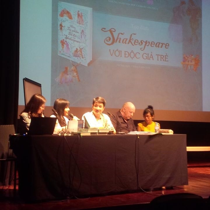 Shakespeare voi doc gia tre anh 1