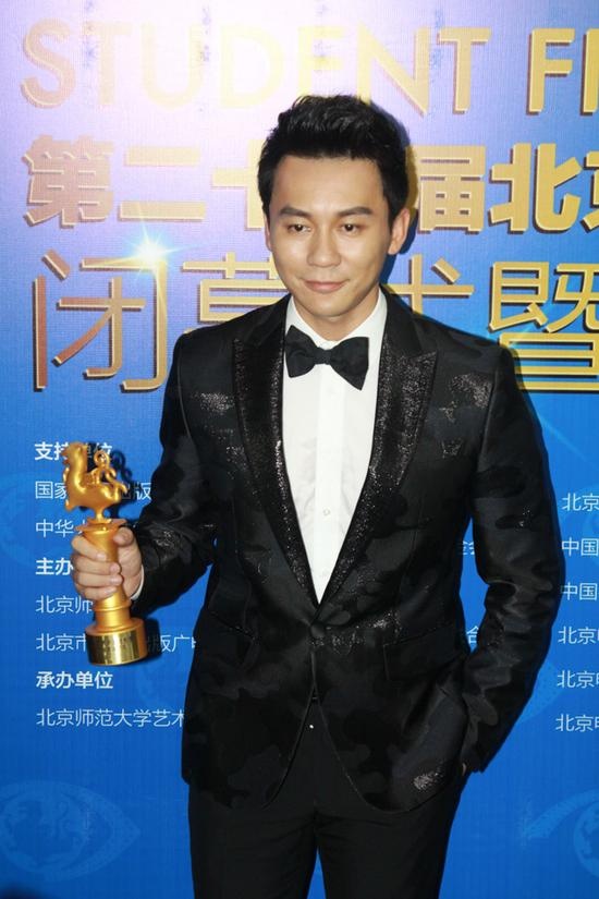 Lý Thần lấp lửng đám cưới ảnh 1 Ly Than lap lung dam cuoi anh 1