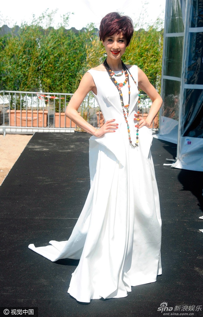 Sao Hoa ngu tham do Cannes anh 18