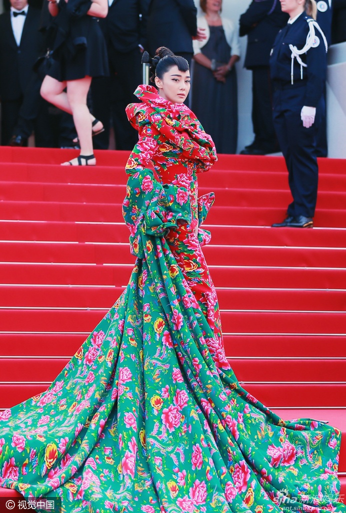 Sao Hoa ngu tham do Cannes anh 20