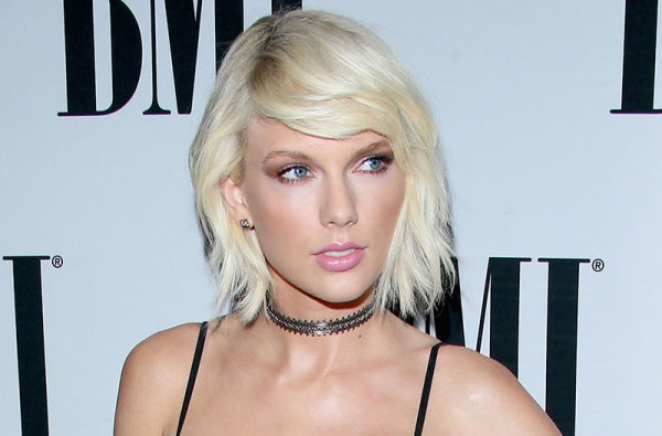 Nguoi doat giai thuong Taylor Swift dau tien chinh la…Taylor hinh anh