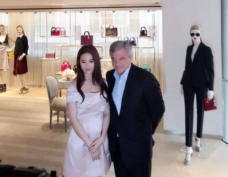 Luu Diec Phi tai Cannes anh 12