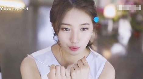 Suzy tiet lo bi quyet trang diem hinh anh