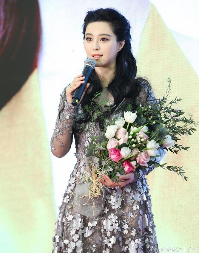 Phạm Băng Băng thời trang ảnh 2 Pham Bang Bang thoi trang anh 2