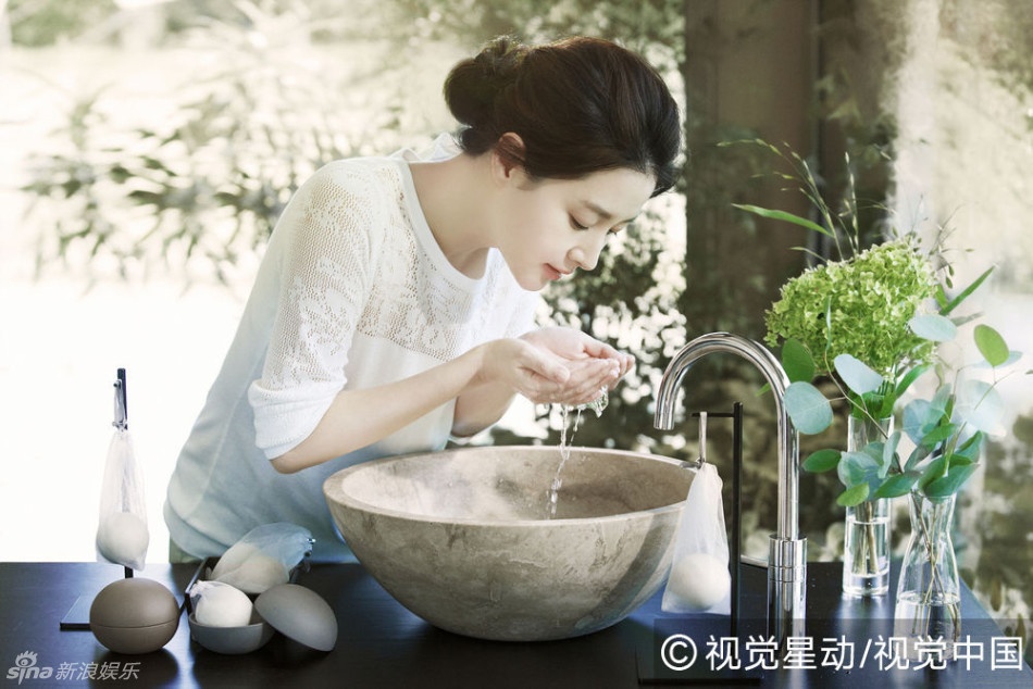 Lee Young Ae khoe con anh 1