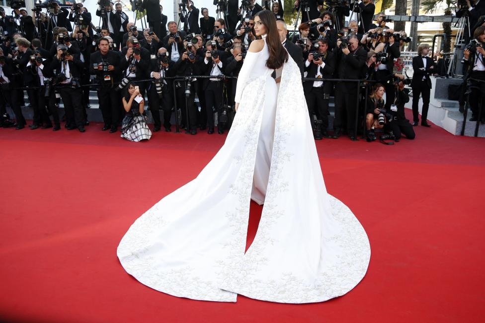 Khoanh khac Cannes anh 16