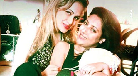 Nhan chung quan trong: 'Co dau 8 tuoi ban dau gia vo tu tu' hinh anh