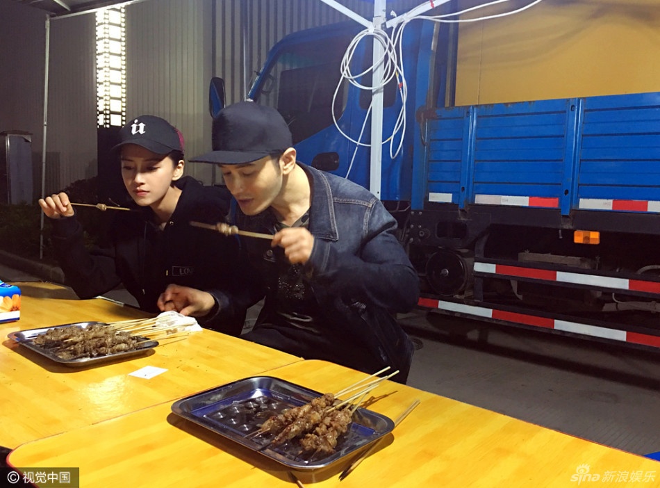 Huynh Hieu Minh va Angelababy hanh phuc anh 2