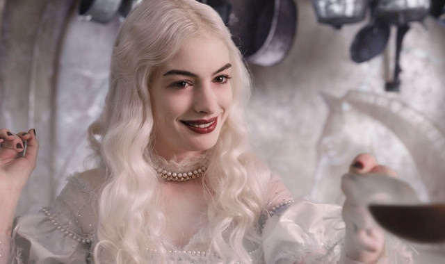 Anne Hathaway tren man anh anh 9