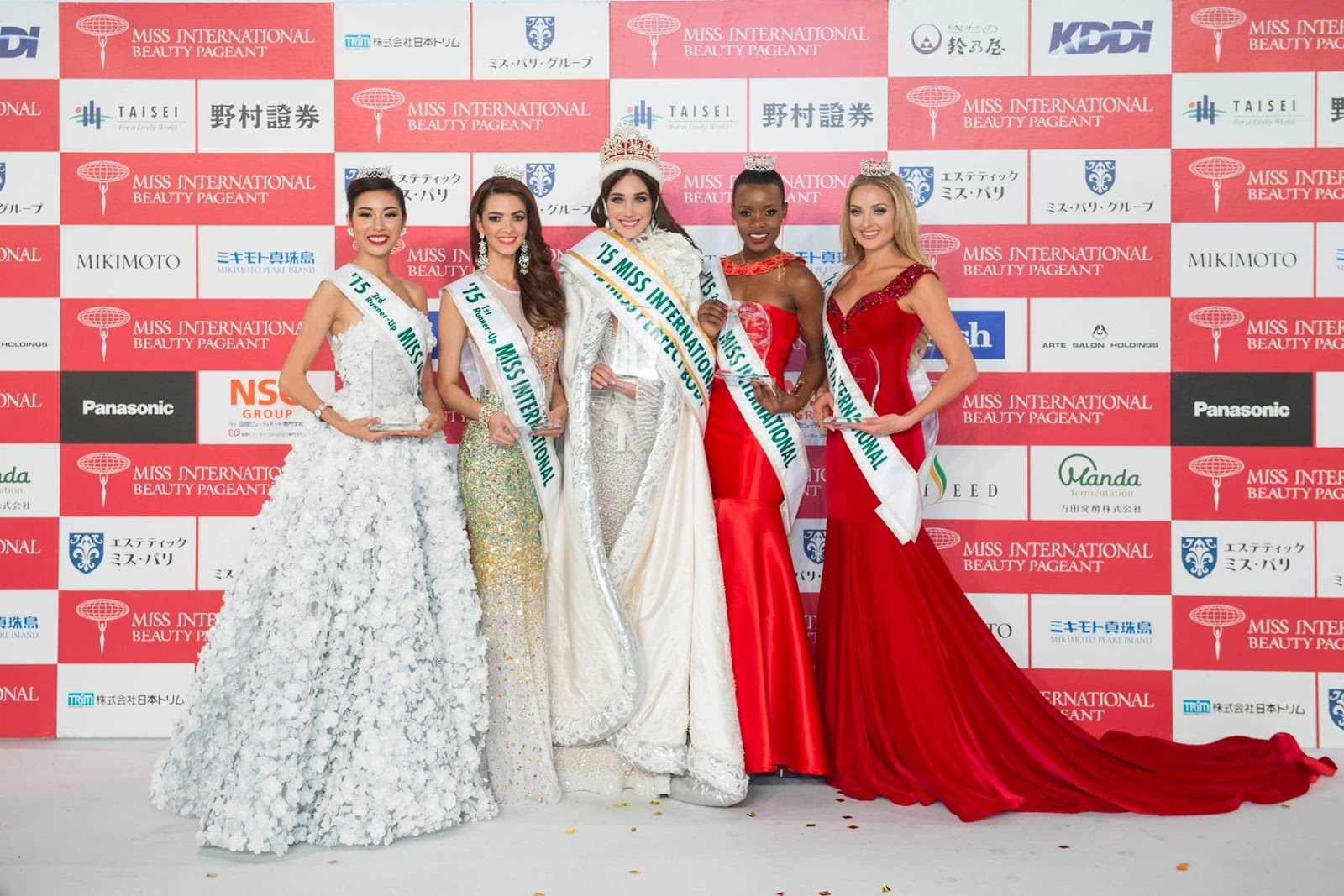 Hoa hau khoe anh khoa than anh 2